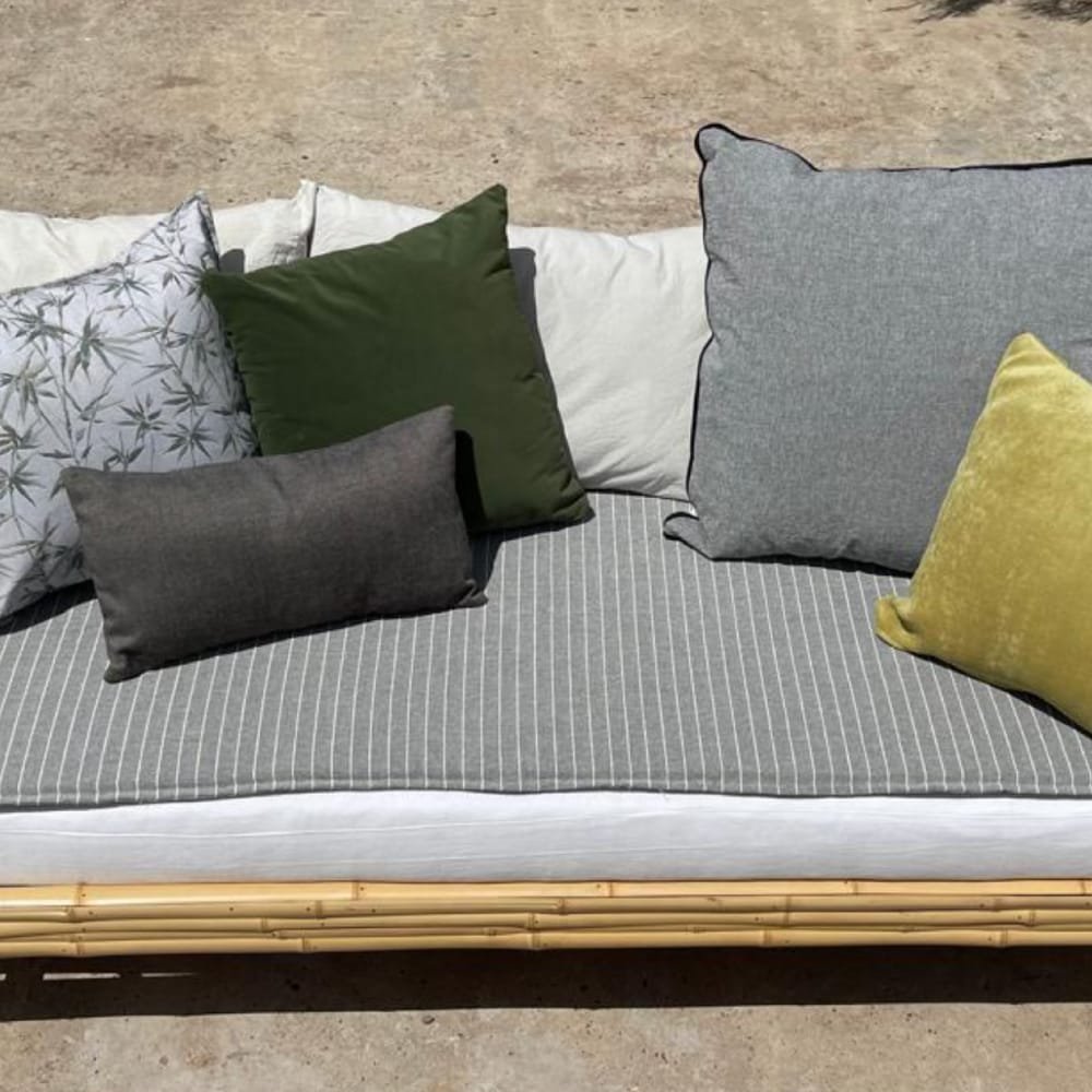 Pillow La Perla